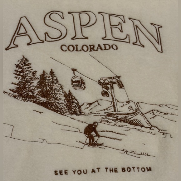 NWT Universal Thread Aspen Colorado Sweatshirt Medium Alpine Skier Apres Ski New - Picture 10 of 15